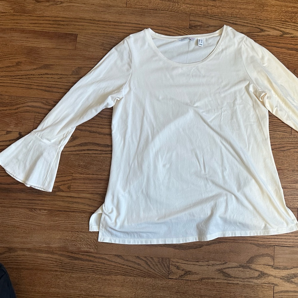 Isaac Mizrshi oversized 3/4 sleeves cream top Flare Sleeve Size Large Capsule